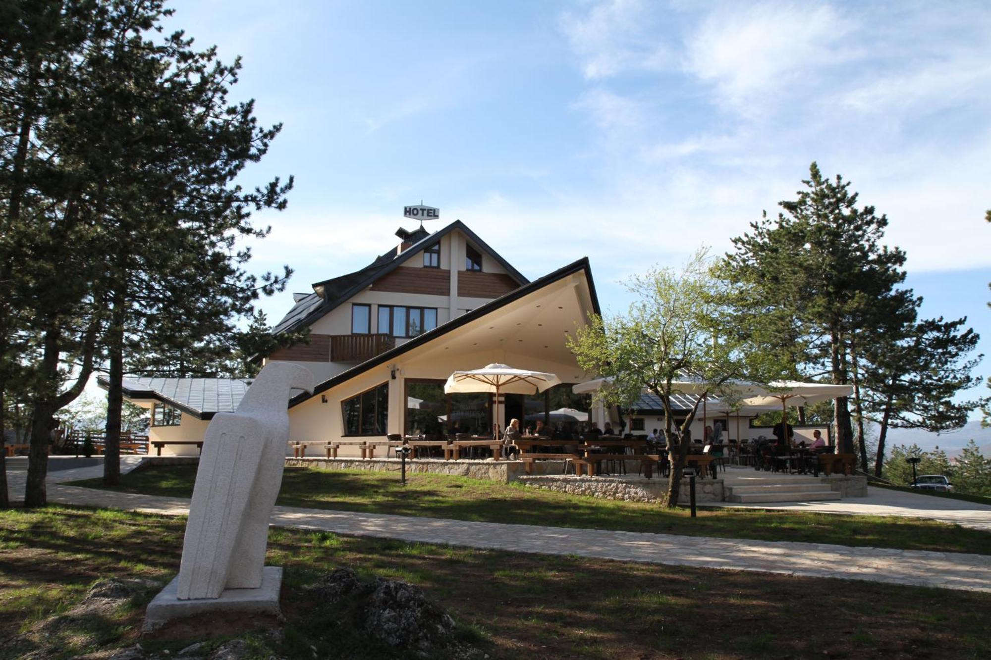 Hotel Trebjesa Nikšić Exteriér fotografie