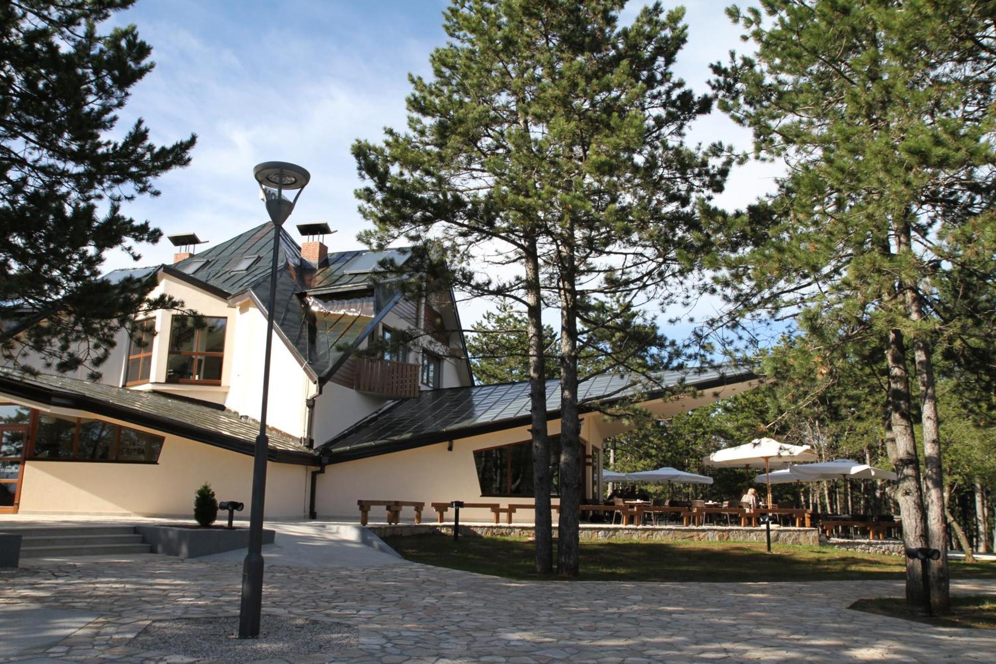 Hotel Trebjesa Nikšić Exteriér fotografie