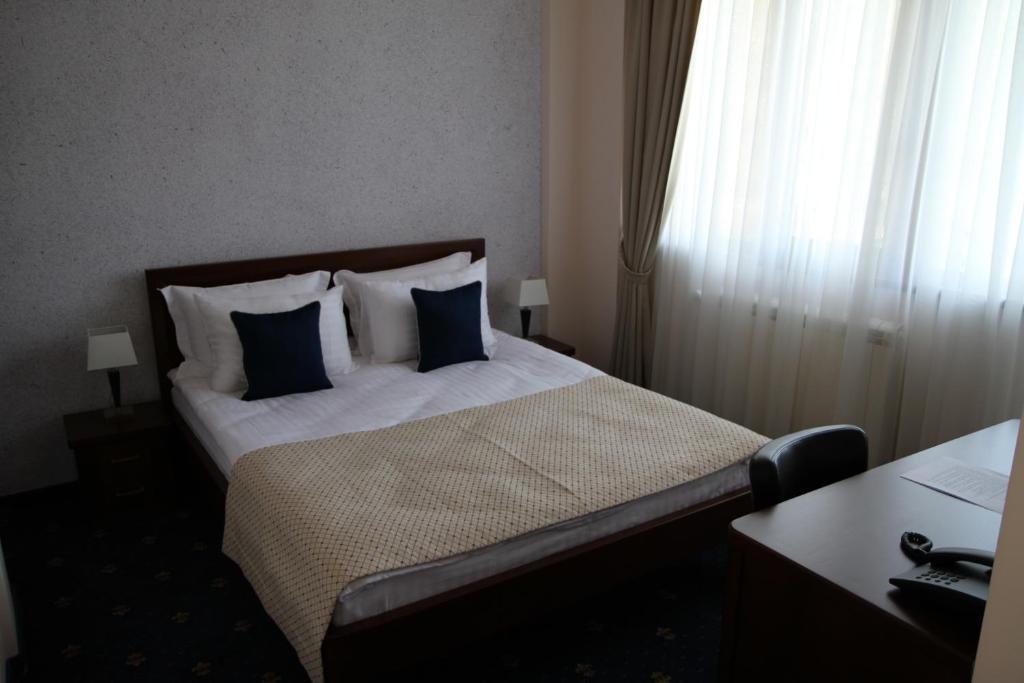 Hotel Trebjesa Nikšić Pokoj fotografie